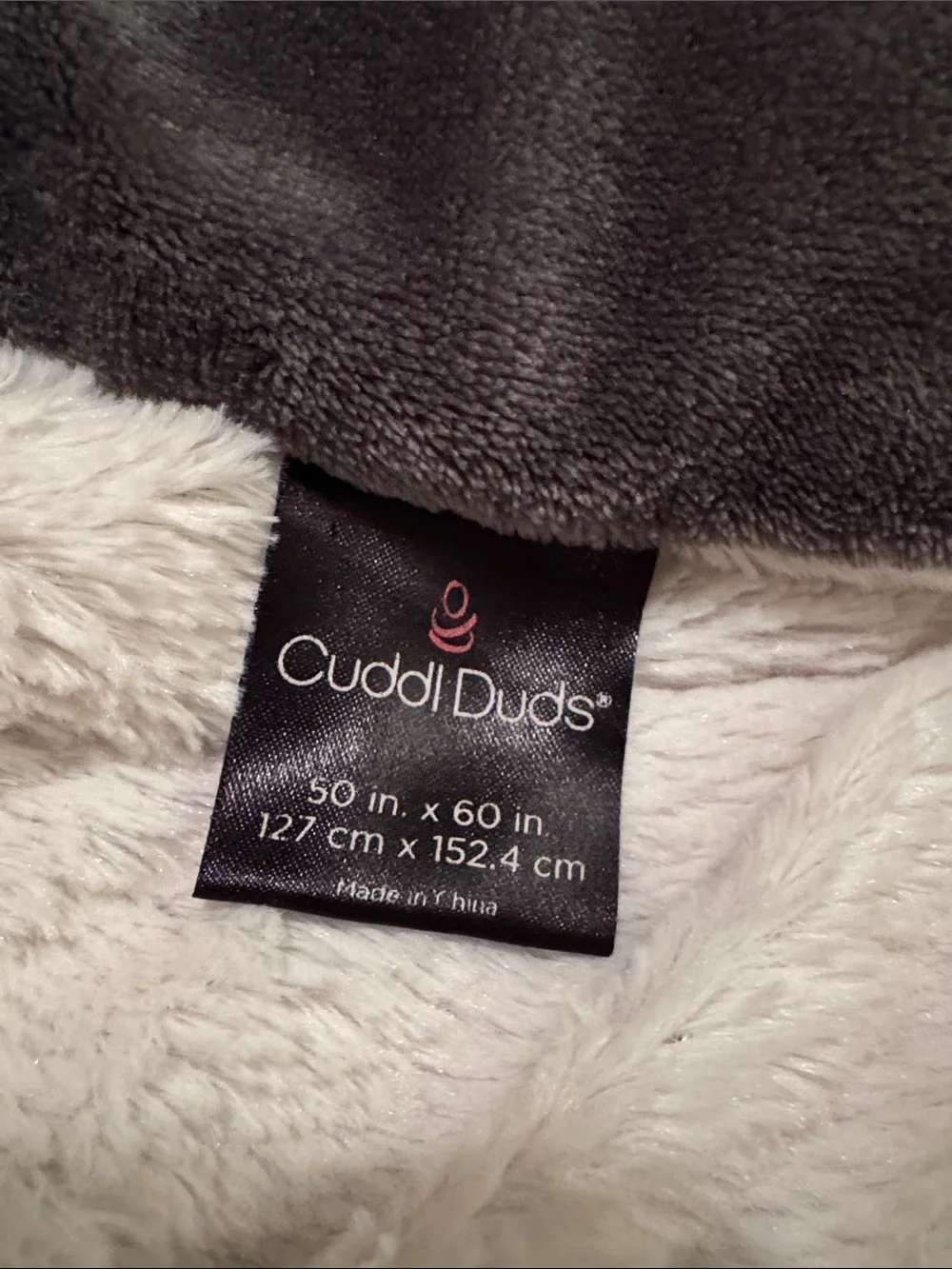 Cuddl Duds Plush Reversible Gray and Cream Home Bedding Throw Blanket, 50x60.